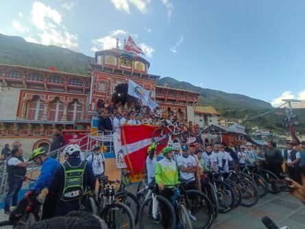 श्री बदरीनाथ माणा पास एबीटी प्रतियोगिता शुरू