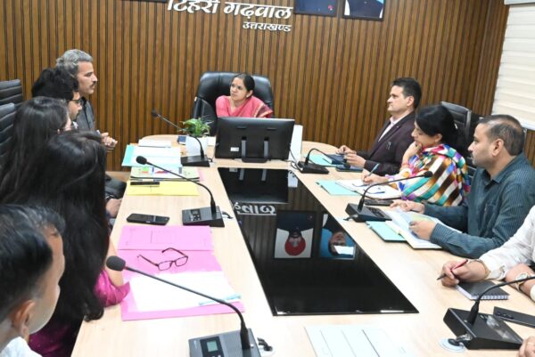 डीएम नितिका खण्डेलवाल की अध्यक्षता में केंद्रीय विद्यालय नई टिहरी की विद्यालय प्रबंधन समिति की बैठक आयोजित, दिए निर्देश