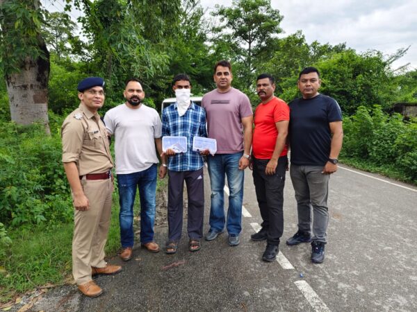 एसटीएफ और रुद्रपुर पुलिस की बड़ी कार्यवाही, 02 ऑटोमैटिक पिस्टल व 02 मैगजीन के साथ 01 अन्तर्राज्यीय तस्कर गिरफ्तार