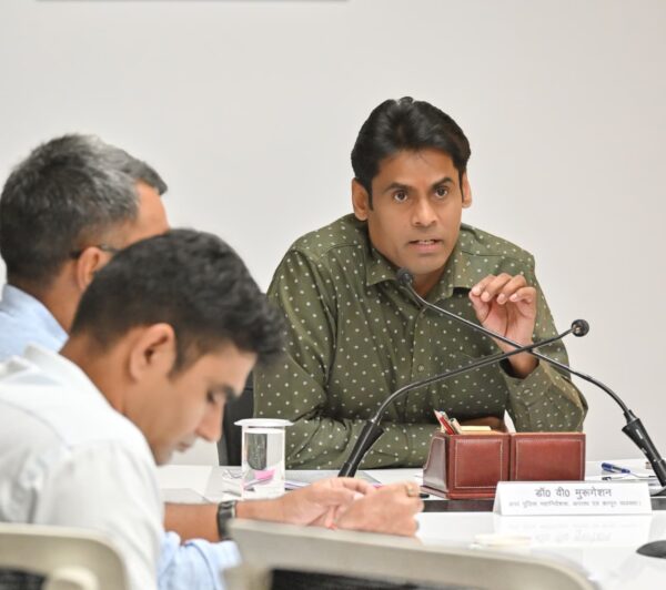 ADG वी. मुरुगेशन ने ली लम्बित विवेचनाओं व बारावफात सुरक्षा की समीक्षा बैठक, दिए कड़े निर्देश