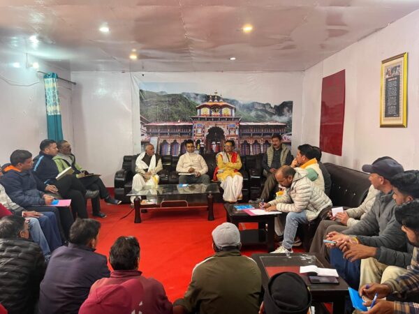 बरसात के बाद श्री बदरीनाथ धाम यात्रा ने पकड़ी रफ्तार, बीकेटीसी ने पूरी की यात्रा तैयारियां, मुख्य कार्याधिकारी विजय प्रसाद थपलियाल ने किया व्यवस्थाओं का निरीक्षण