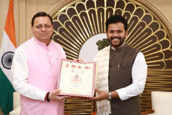 मुख्यमंत्री पुष्कर सिंह धामी ने केंद्रीय नागरिक उड्डयन मंत्री किंजरापु राममोहन नायडू से उत्तराखण्ड में हवाई सेवाओं के विस्तार पर की चर्चा, जौलीग्रांट में रात्रिकालीन हवाई सेवा आरंभ करने का किया अनुरोध