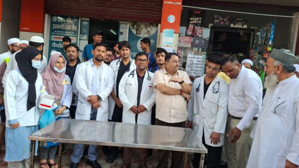 श्री महंत इन्दिरेश अस्पताल ने अधोईवाला क्षेत्र में लगाया निःशुल्क स्वास्थ्य शिविर, निःशुल्क टीकाकरण व फ्री दवाईयां भी की गईं वितरित