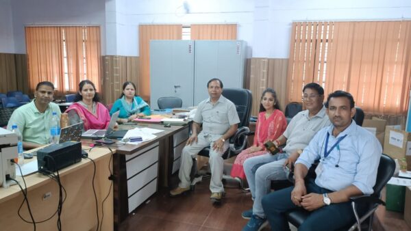 डॉ शिवानंद नौटियाल राजकीय स्नातकोत्तर महाविद्यालय कर्णप्रयाग में अध्यक्ष और सचिव पद पर दो-दो प्रत्याशी मैदान में