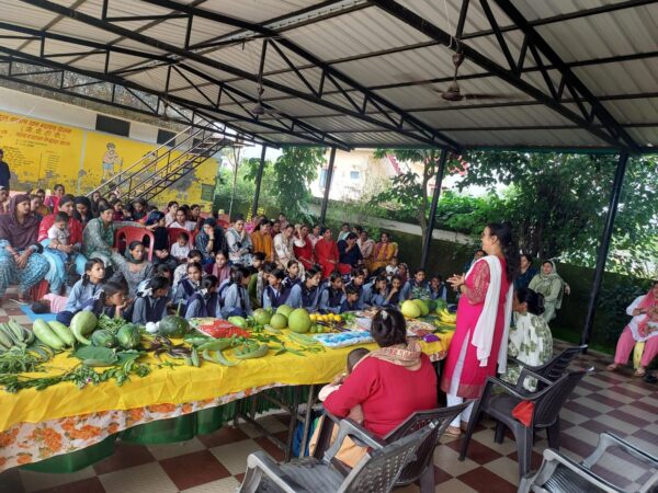 विकासनगर के केदारवाला में राष्ट्रीय पोषण माह कार्यक्रम का आयोजन, महिलाओं एवं बच्चों को संतुलित आहार के लिए किया प्रेरित