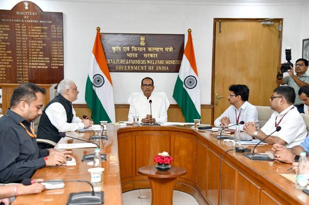 केंद्रीय कृषि मंत्री शिवराज सिंह चौहान ने जारी की पीएम-किसान की 21वीं किस्त, हिमाचल प्रदेश, पंजाब और उत्तराखंड के 27 लाख से अधिक किसानों को 540 करोड़ से अधिक की राशि अंतरित