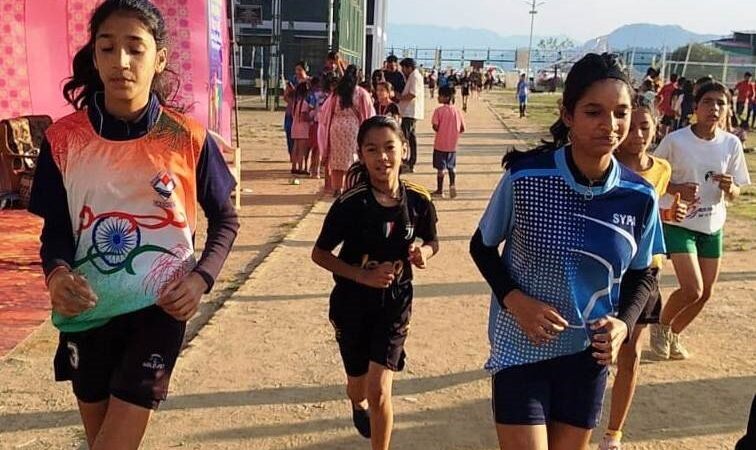 खेल प्रतियोगिता में बच्चों ने किया हुनर का प्रदर्शन