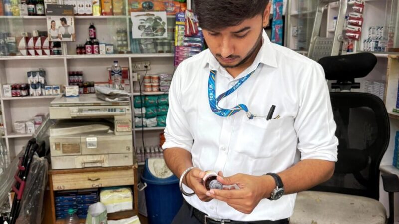 प्रतिबंधित कफ सिरप के विरूद्ध छापेमारी