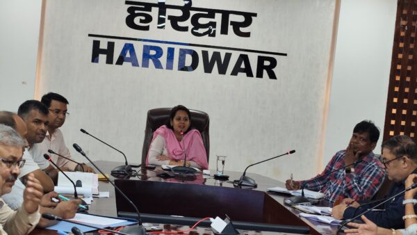 सीडीओ आकांक्षा कोण्डे ने की ग्रामोत्थान रीप परियोजना के अभिनव उद्यमों की समीक्षा; रेखीय विभागों को भौतिक सत्यापन कर विस्तृत रिपोर्ट सौंपने का निर्देश