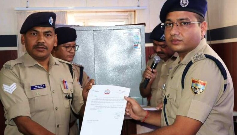 त्योहारों सीजन पर चमोली फुट पेट्रोलिंग बढ़ाएगी पुलिस – एसपी सर्वेश पंवार