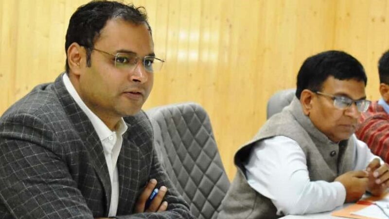 डीएम गौरव कुमार ने ली राज्य स्थापना दिवस की तैयारियों को लेकर बैठक, अधिकारियों को दिए आवश्यक दिशा निर्देश