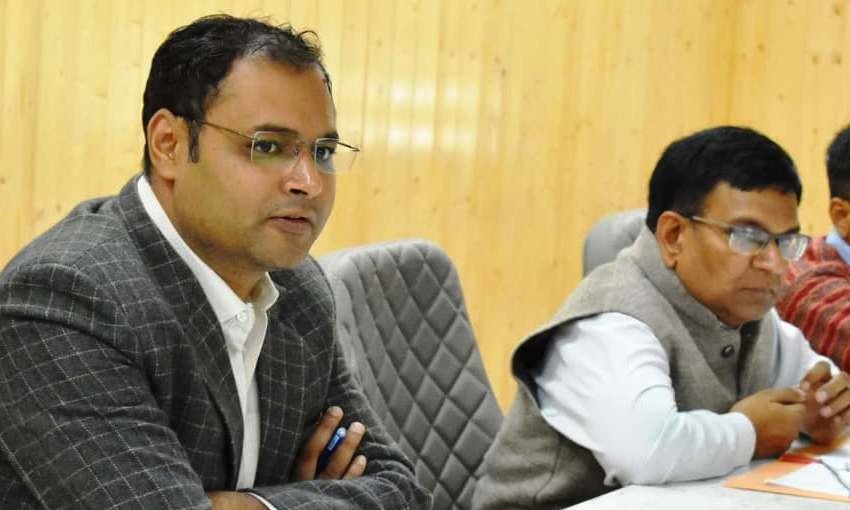 डीएम गौरव कुमार ने ली राज्य स्थापना दिवस की तैयारियों को लेकर बैठक, अधिकारियों को दिए आवश्यक दिशा निर्देश