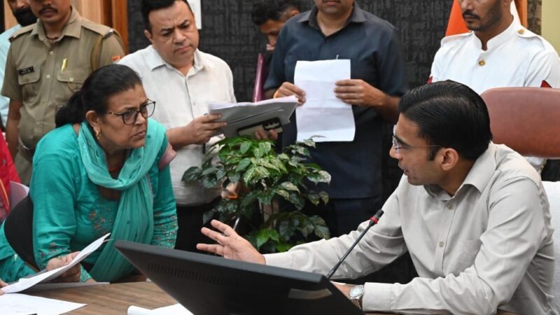 मुख्यमंत्री के जन सेवा संकल्प, सुशासन को सार्थक करता देहरादून जिला प्रशासन