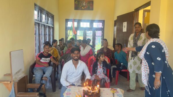 अनुराग कंडवाल ने दिव्यांग बच्चों के साथ मनाया जन्मदिन