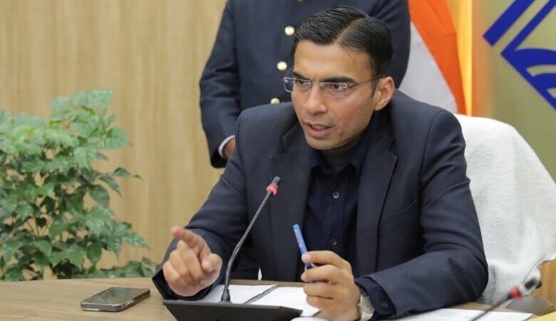 जिलाधिकारी सविन बसंल के निर्देश – जिले के सार्वजनिक रास्ते, सड़के आंतरिक मार्ग पटाखा बिक्री हेेतु पूर्णतः प्रतिबन्धित