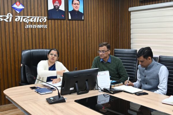 डीएम नितिका खण्डेलवाल ने समान नागरिक संहिता के सफल क्रियान्वयन को लेकर ली बैठक, दिए निर्देश