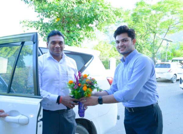 सचिव डॉ. आर राजेश कुमार ने की रुद्रप्रयाग में विकास कार्यों व आपदा पुनर्निर्माण कार्यों की समीक्षा, अधिकारियों को दिए दूरस्थ क्षेत्रों में जाकर फील्ड विजिट कर जनसमस्याओं के समाधान के निर्देश