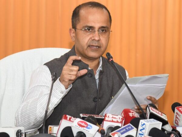 उत्तराखंड कैबिनेट की बैठक आयोजित, लिए गये महत्वपूर्ण निर्णय