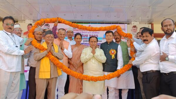 आत्मनिर्भर पहाड़ की तस्दीक है सहकारिता मेले – डॉ. धन सिंह रावत