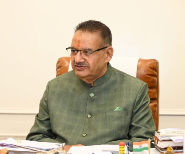 पूर्व सैनिकों और आश्रितों को केंद्र से बड़ी सौगात, वित्तीय सहायता दोगुनी करने पर मंत्री गणेश जोशी ने केंद्रीय रक्षा मंत्री राजनाथ सिंह का जताया आभार