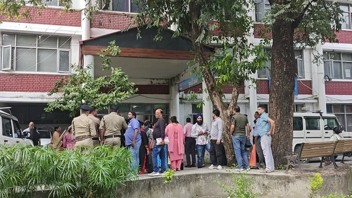 47 करोड़ का फाइनेंशियल फ्रॉड: दून समृद्धि निधि लिमिटेड के निदेशक फरार, 150 एजेंटों ने SSP से लगाई गुहार