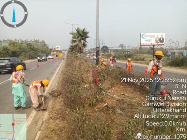 धर्मनगरी हरिद्वार को स्वच्छ एवं क्लीन जनपद बनाने के लिए आज तीसरे दिन भी चलाया गया सफाई अभियान