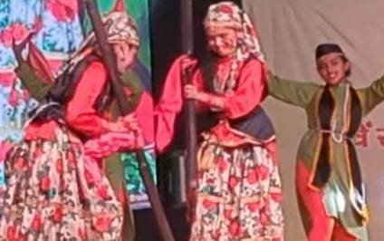 सांस्कृतिक कार्यक्रमों की गौचर मेले में रही धूम