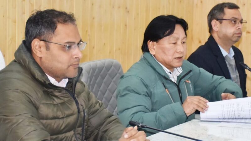 बैंक लक्ष्य प्रतिपूर्ति की रिर्पोट उपलब्ध करवाएं – डीएम गौरव कुमार