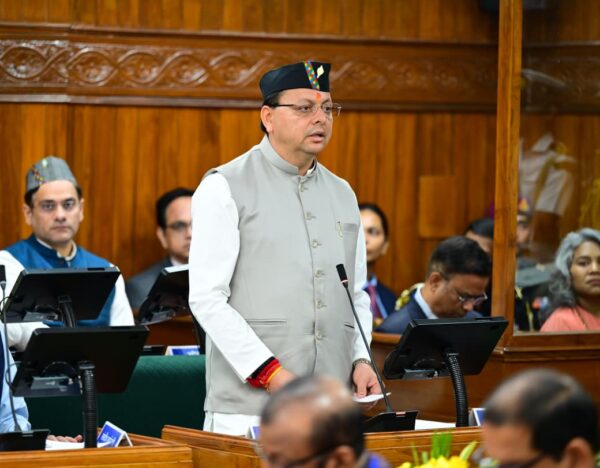 विधानसभा विशेष सत्र में मुख्यमंत्री पुष्कर सिंह धामी का स्पष्ट संदेश – “संविधान और विधि व्यवस्था के अनुसार ही चलेगा राज्य”