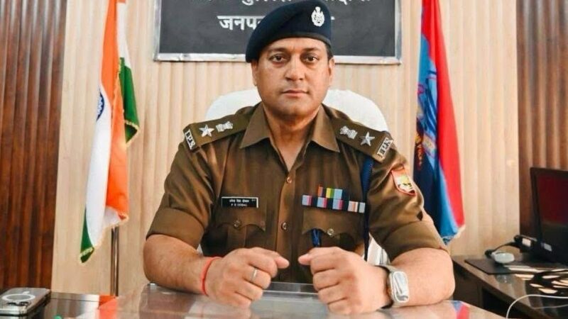 पूर्व विधायक चैंपियन की सुरक्षा में तैनात पुलिस कर्मी मारपीट करने पर निलंबित
