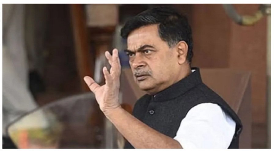 बिहार चुनावी जीत के बाद BJP का बड़ा फैसला, पूर्व केंद्रीय मंत्री आरके सिंह को पार्टी से निकाला