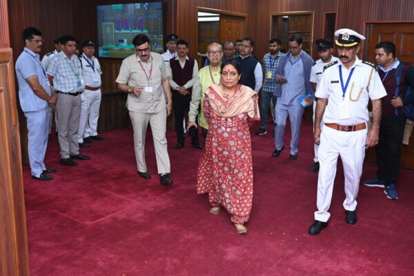 विधानसभा अध्यक्ष ऋतु खण्डूडी भूषण ने उत्तराखंड राज्य स्थापना की रजत जयंती पर विशेष सत्र की तैयारियों का लिया जायजा