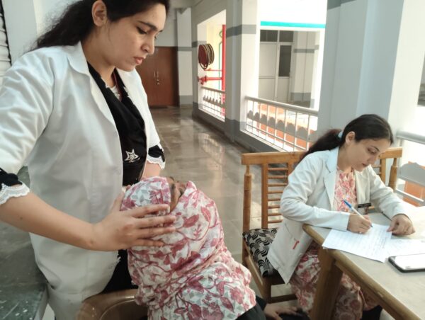 श्री महंत इन्दिरेश अस्पताल ने हज हाउस पिरान कलियर में लगाया शिविर, कैंसर जागरूकता एवं स्वास्थ्य परीक्षण शिविर में 1581 मरीजों ने उठाया शिविर का लाभ 