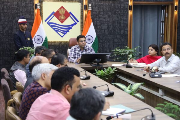 प्रधानमंत्री कार्यक्रम की तैयारी युद्ध स्तर पर, डीएम सविन बंसल ने अपनी कोर टीम संग बैठक कर दिए दिशा -निर्देश