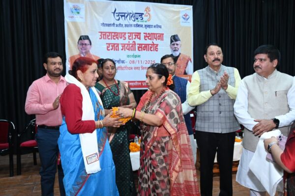 विधानसभा अध्यक्ष ऋतु खण्डूडी भूषण ने राज्य आंदोलनकारियों को किया सम्मानित