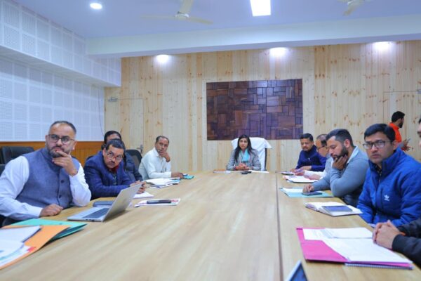 स्थानीय उत्पादों को मिलेगा ग्लोबल मंच, डीएम स्वाति एस. भदौरिया के निर्देश, सप्लाई चेन होगी मजबूत, बढ़ेगा रोजगार!