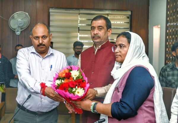 सभी पात्र अल्पसंख्यकों को मिले योजनाओं का लाभ – फरजाना बेगम