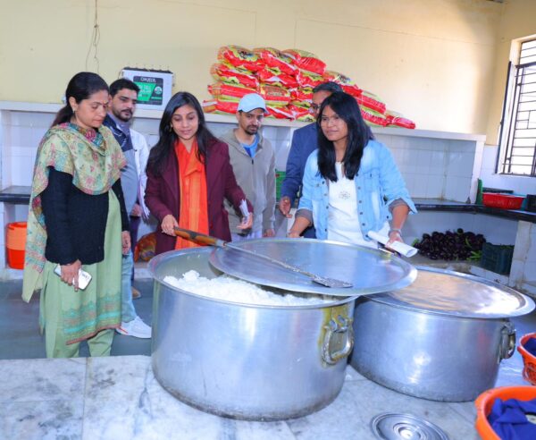 डीएम स्वाति एस. भदौरिया की अध्यक्षता में पीएम श्री जवाहर नवोदय विद्यालय खैरासैंण की प्रबंध समिति की बैठक आयोजित, विद्यालय का निरीक्षण कर विद्यार्थियों से किया संवाद, दिए आवश्यक निर्देश