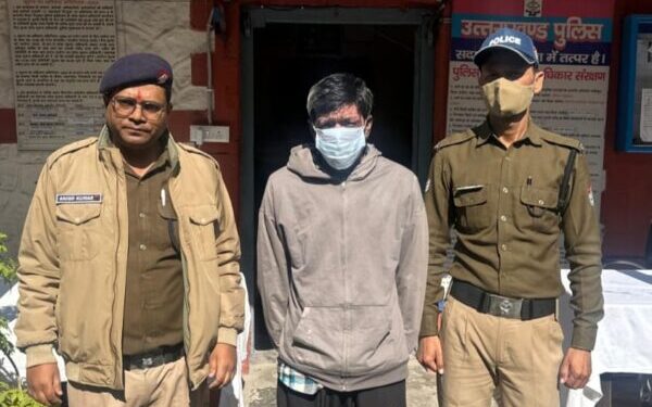 जीआरपी देहरादून ने वांछित वारंटी को किया गिरफ्तार