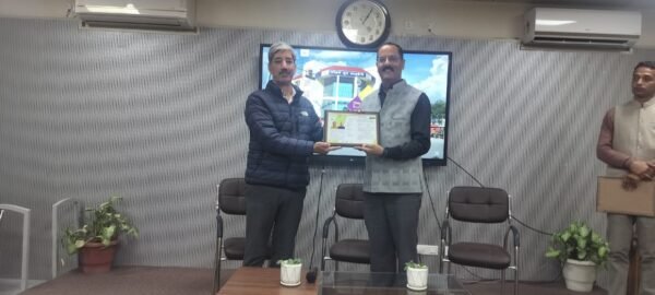 दून लाइब्रेरी एंड रिसर्च सेंटर तथा SPECS द्वारा द देहरादून डायलॉग के अंतर्गत ठोस अपशिष्ट प्रबंधन पर तीसरा व्याख्यान आयोजित