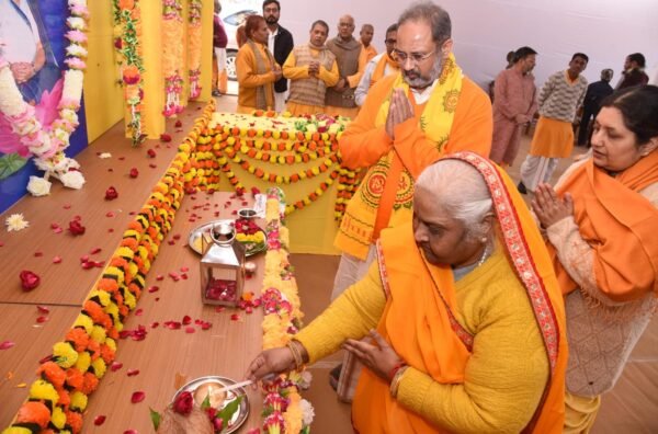 शांतिकुंज अधिष्ठात्री ने दी शताब्दी समारोह की तैयारियों को नई दिशा, साधना कक्ष का पूजन एवं निर्माण कार्यों में जुटे हजारों साधकों को मिली ऊर्जा