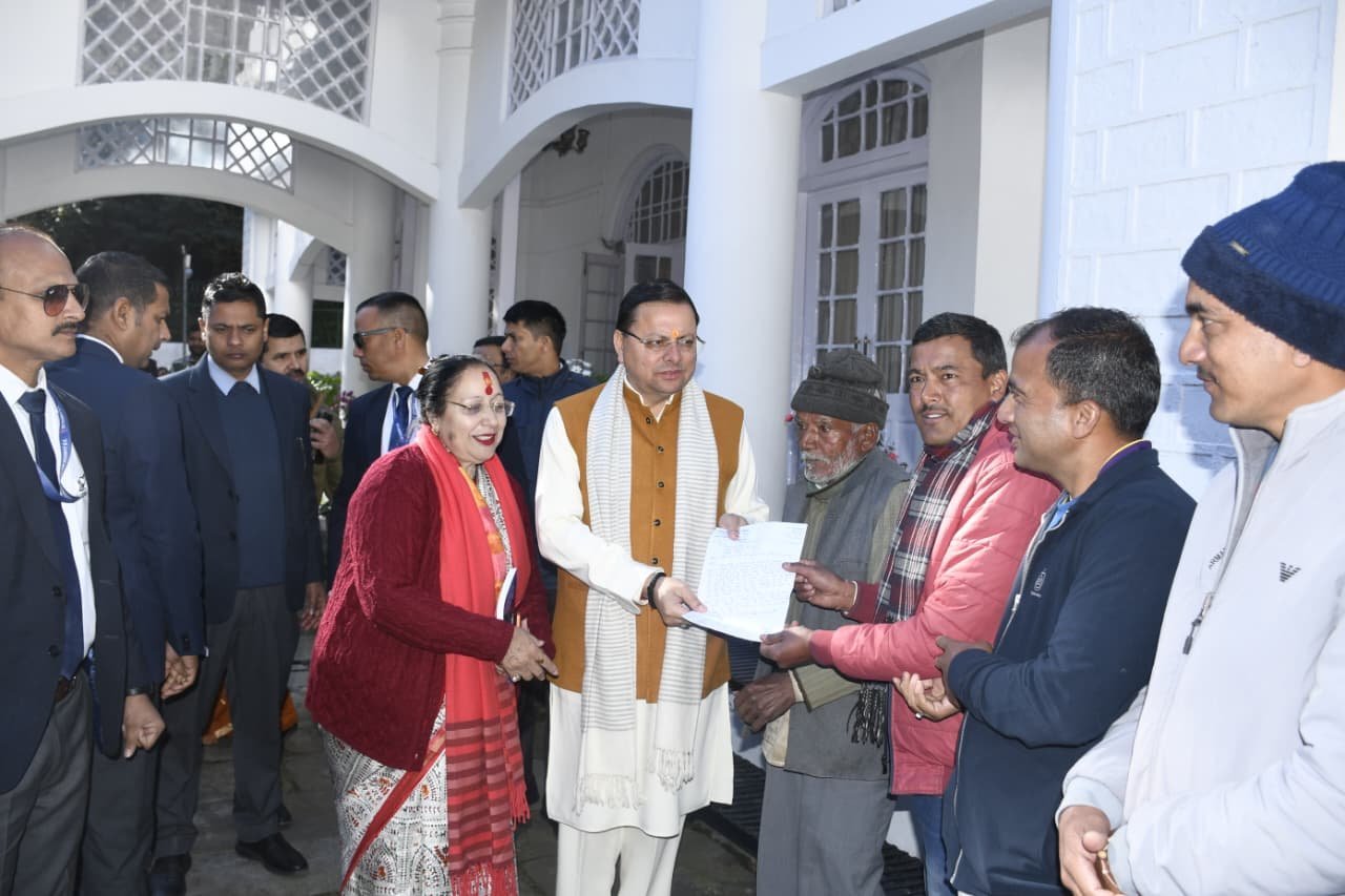 सीएम धामी ने नैनीताल प्रशासनिक अकादमी में सुनी जनसमस्याएँ