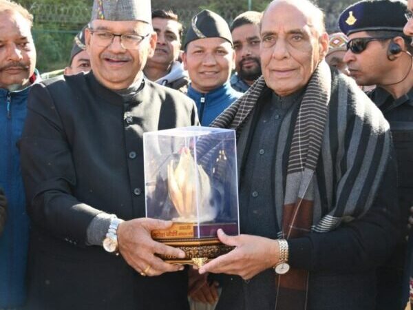 रक्षा मंत्री राजनाथ सिंह के मार्गदर्शन से देश की रक्षा व्यवस्था और सैनिकों के कल्याण कार्यों में आयी हैं निरंतर मजबूती – सैनिक कल्याण मंत्री गणेश जोशी