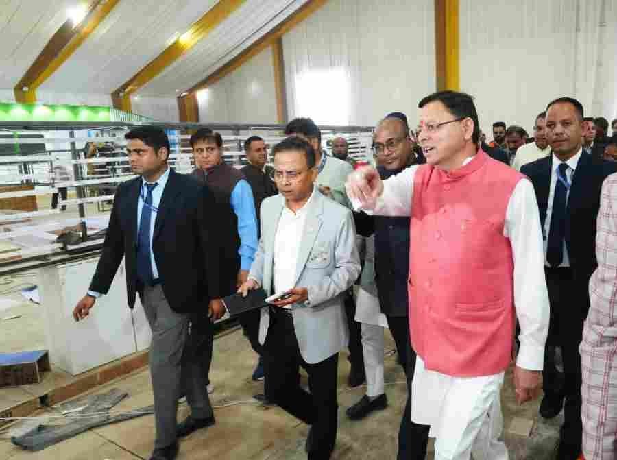 उत्तराखंड राज्य रजत उत्सव की तैयारियां जोरों पर मुख्यमंत्री धामी ने एफआरआई में लिया तैयारियों का जायजा, संबंधित अधिकारियों को दिए आवश्यक दिशा-निर्देश