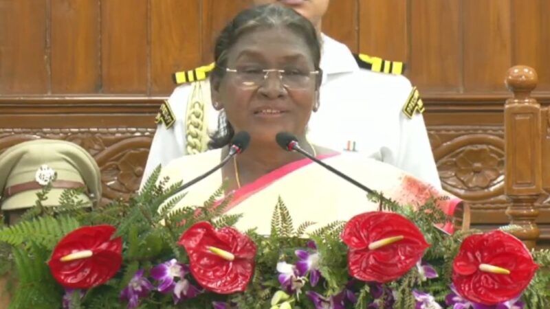 राष्ट्रपति मुर्मू का उत्तराखंड विधानसभा में संबोधन : रजत जयंती पर विकास, शौर्य और महिला सशक्तिकरण की सराहना