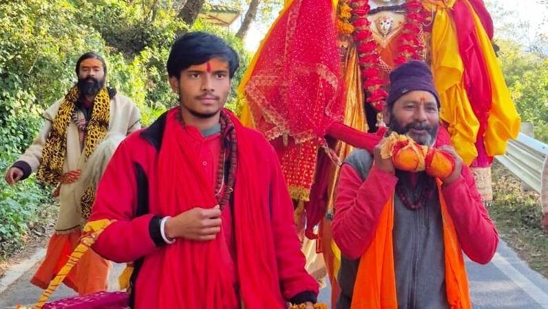 अनसूया देवी की रथ डोली प्रवास पर पहुंची खल्ला गांव