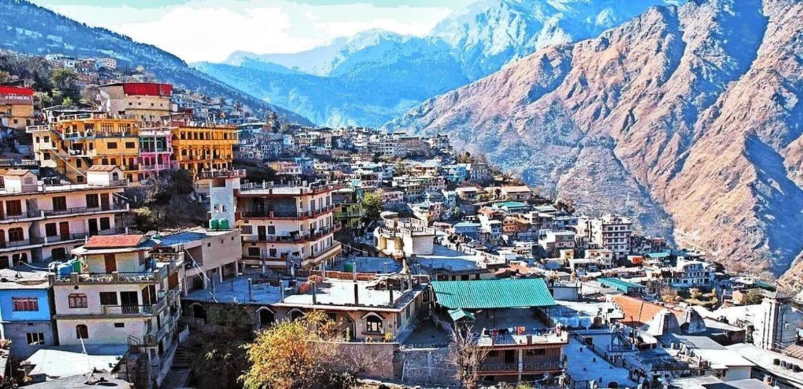 शीतकालीन गद्दी स्थलों पर पूजा अर्चना का दौर शुरू