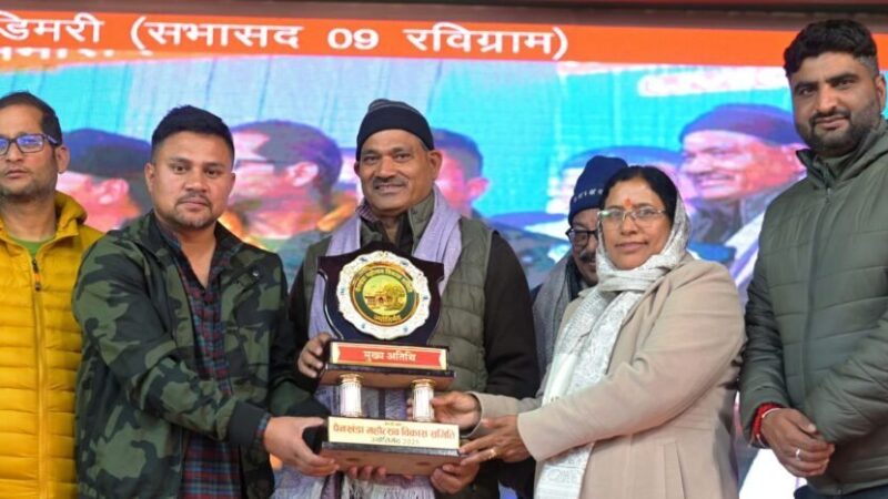 पैनखंडा महोत्सव में दिखाई लोगों ने एकजुटता – भंडारी