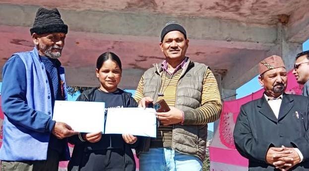 सांसद खेल महोत्सव का पुरस्कार वितरण के साथ समापन