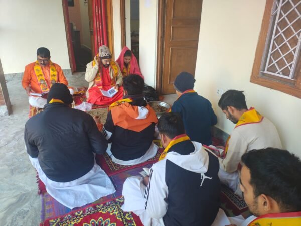 गीता जयंती पर किया गीता पाठ 